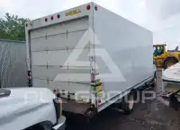 2013 Ford E-350 photo