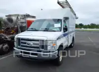 2013 Ford E-350 photo