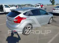 2013 Ford FOCUS photo