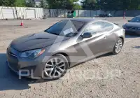 2013 Hyundai Genesis photo