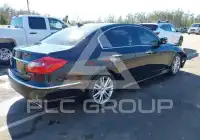 2013 Hyundai Genesis фото