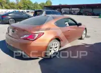 2013 Hyundai Genesis фото
