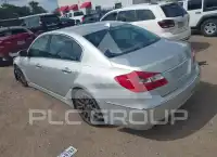 2013 Hyundai Genesis photo
