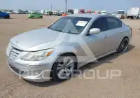 2013 Hyundai Genesis photo