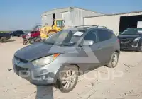 2013 Hyundai Tucson photo