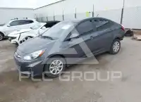 2013 Hyundai Accent photo