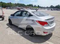 2013 Hyundai Accent фото