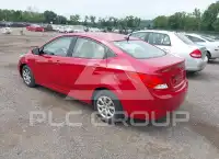 2013 Hyundai Accent photo