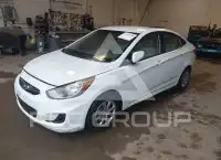 2013 Hyundai Accent photo