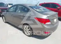 2013 Hyundai Accent фото
