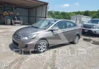 2013 Hyundai Accent фото