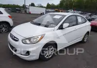2013 Hyundai Accent фото
