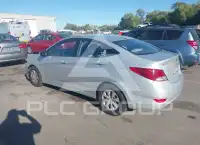 2013 Hyundai Accent photo