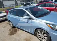 2013 Hyundai Accent фото