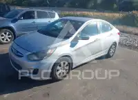 2013 Hyundai Accent photo