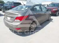 2013 Hyundai Accent фото
