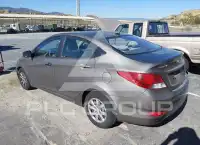 2013 Hyundai Accent фото