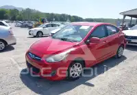 2013 Hyundai Accent photo