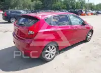 2013 Hyundai Accent фото