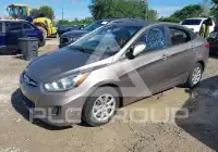 2013 Hyundai Accent фото