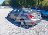 2013 Hyundai Accent фото