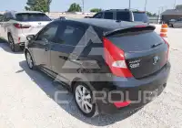 2013 Hyundai Accent photo