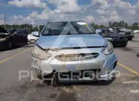 2013 Hyundai Accent фото