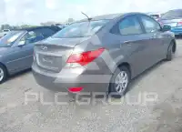 2013 Hyundai Accent photo