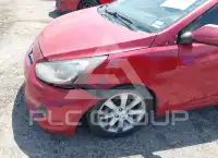 2013 Hyundai Accent photo