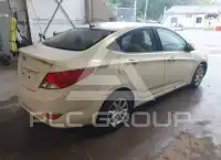 2013 Hyundai Accent photo