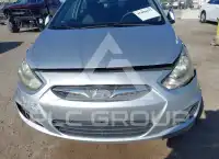 2013 Hyundai Accent фото