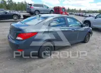 2013 Hyundai Accent photo