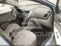 2013 Hyundai Accent фото