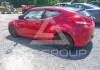 2013 Hyundai Veloster photo