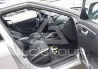 2013 Hyundai Veloster photo