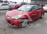 2013 Hyundai Veloster photo