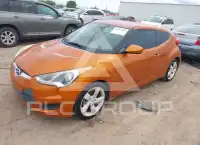 2013 Hyundai Veloster фото