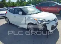 2013 Hyundai Veloster photo