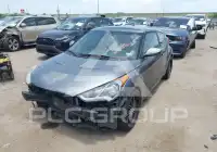 2013 Hyundai Veloster photo