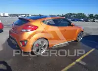 2013 Hyundai Veloster photo