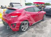 2013 Hyundai Veloster photo