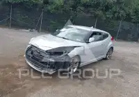 2013 Hyundai Veloster photo