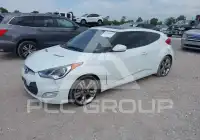 2013 Hyundai Veloster фото