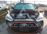 2013 Hyundai Veloster photo