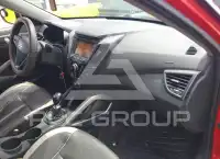 2013 Hyundai Veloster photo