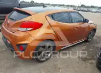 2013 Hyundai Veloster photo