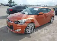 2013 Hyundai Veloster photo