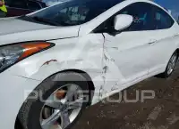 2013 Hyundai Elantra фото