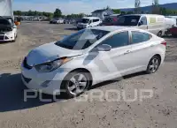 2013 Hyundai Elantra photo