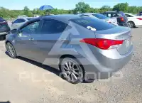 2013 Hyundai Elantra photo